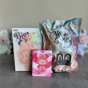 Labubu “Big into Energy” Love